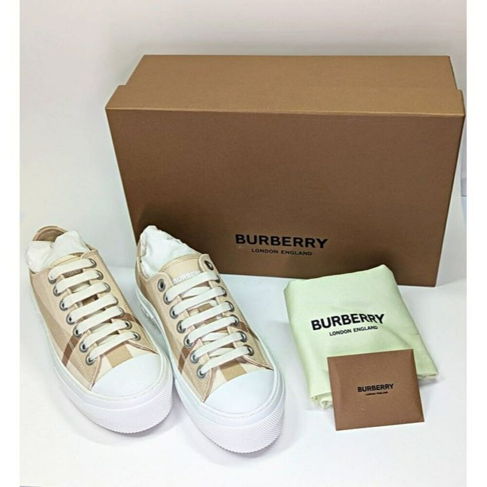 Burberry Women's Jack Checked Low Top Sneakers Size 36 (MSRP $675) - Picture 3 of 11